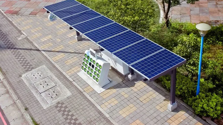 Solární nabíjecí stanice